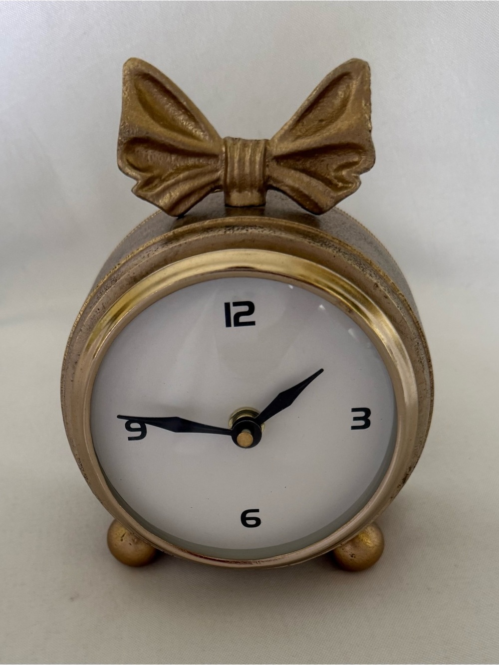 Decorative Bow Accent Table Clock - Gold